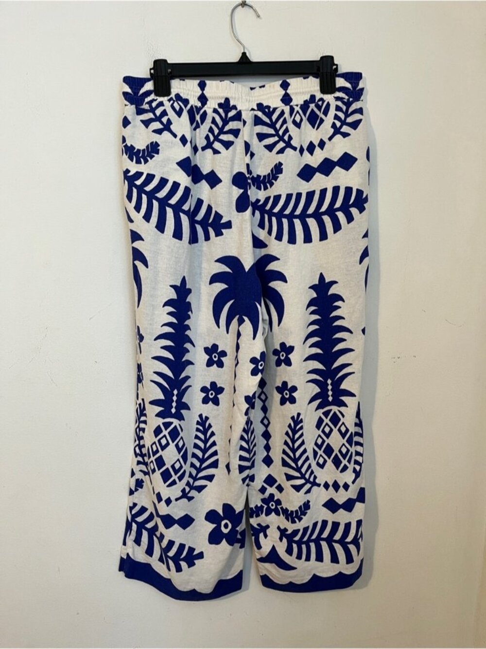 White Wide-Leg Pants with Blue Tropical Print size 12 - Picture 2 of 2